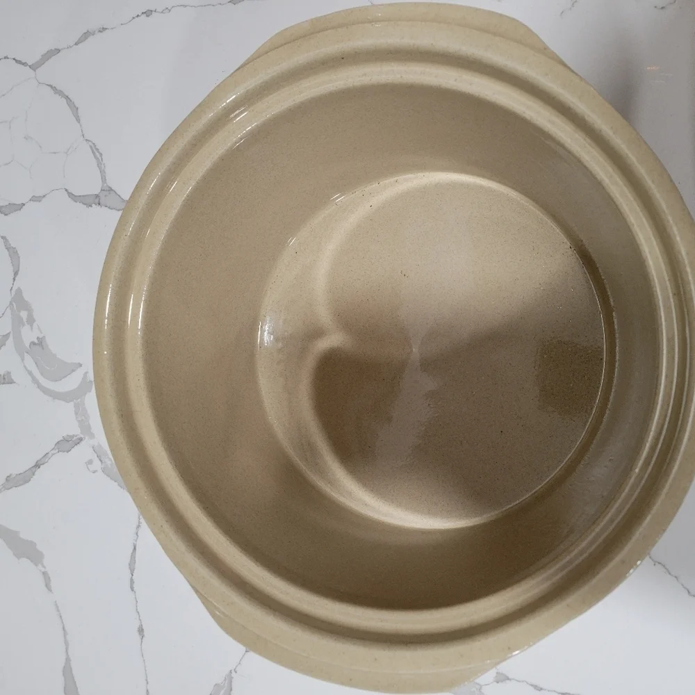 Vintage Western Stoneware Amana Country Cooker Covered Casserole Pot Cottage